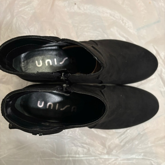 NWT Unisa Booties Boots - Picture 3 of 6